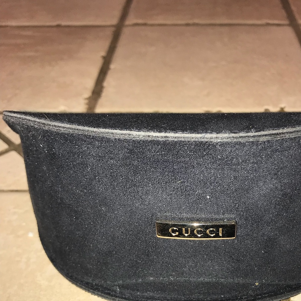 GUCCI SUADE SUNGLASS CASE